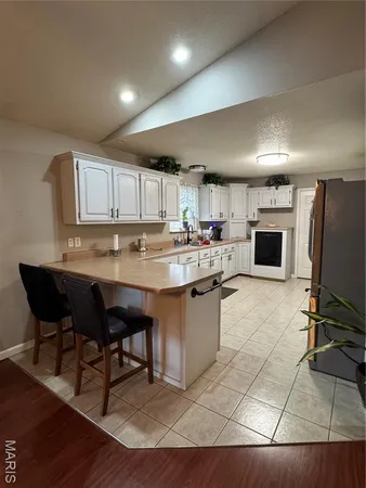 $239,900 | 353 Meadow View Drive, Poplar Bluff, MO 63901