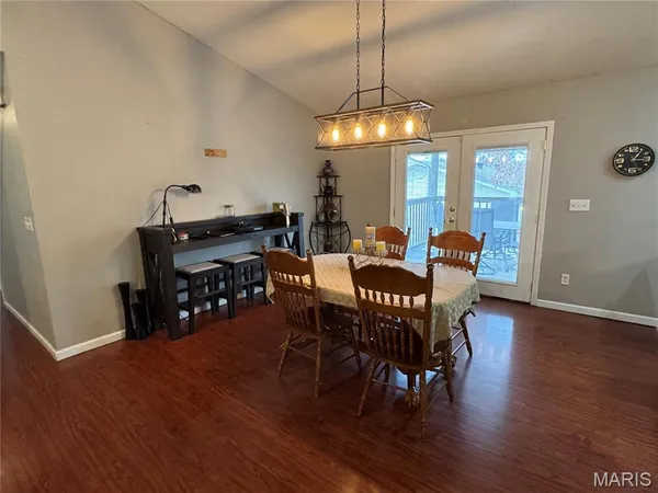 $239,900 | 353 Meadow View Drive, Poplar Bluff, MO 63901