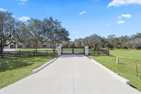 $1,625,000 | 1955 Southeast 137th Way, Okeechobee, FL 34974