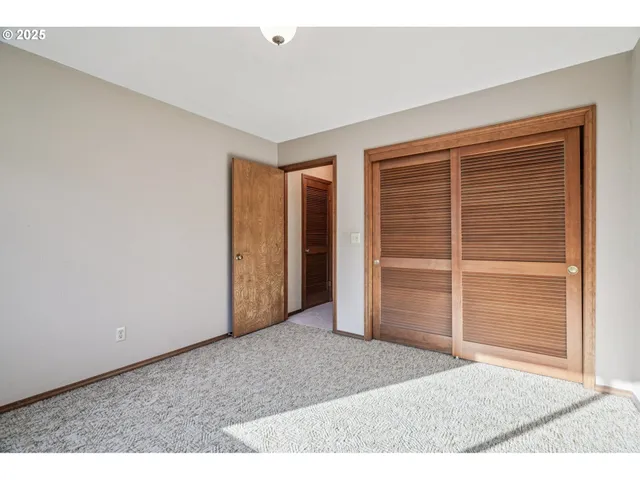 $649,900 | 126 Southwest 5th Street, Gresham, OR 97080