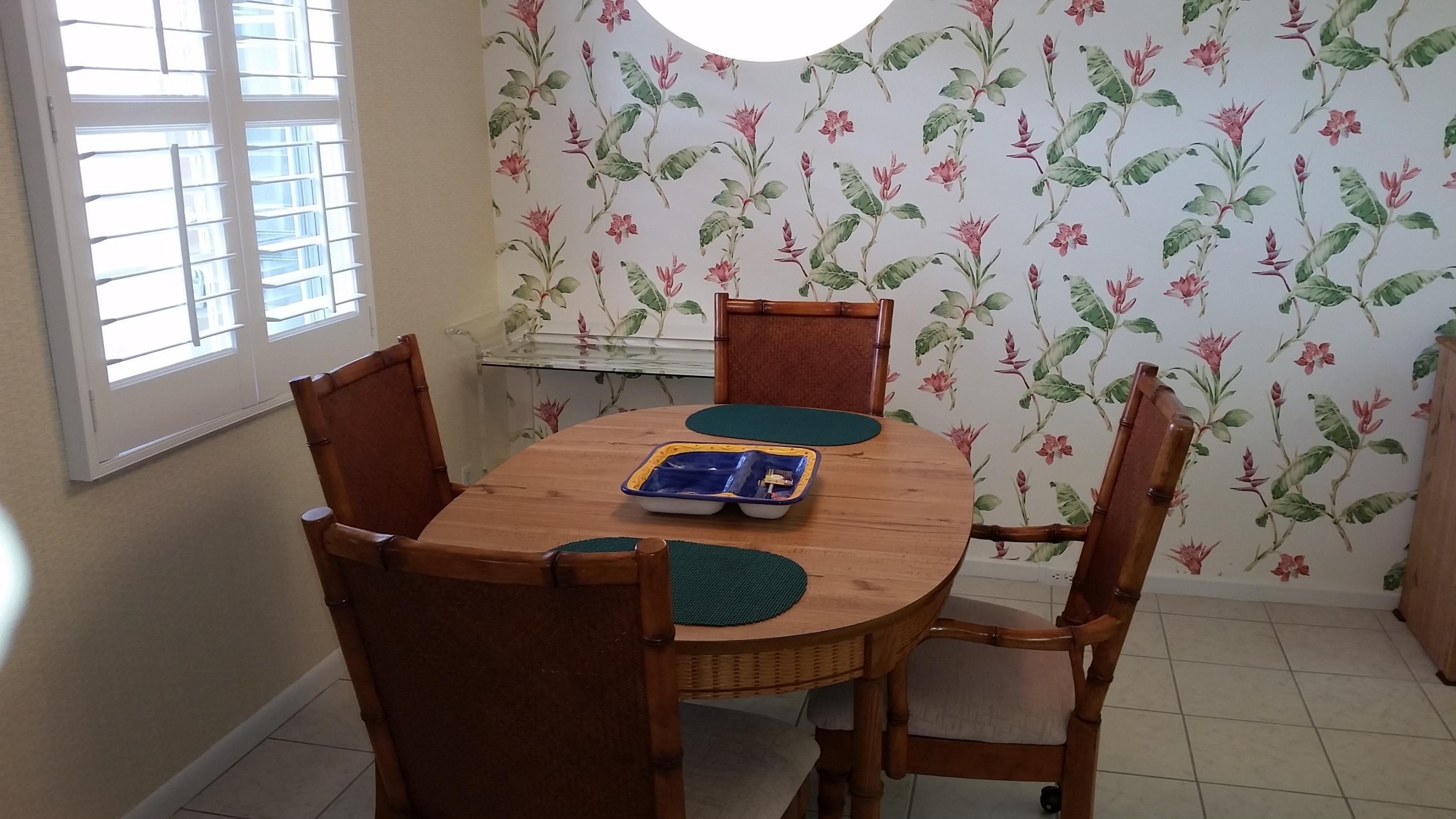 4017 Hythe A Boca Raton, FL 33434 - Photo 6 of 18 Dining