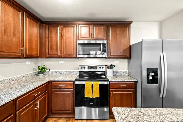 $1,650 | 531 Wild Olive Trail, San Antonio, TX 78256