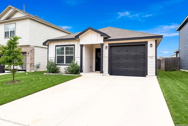 $1,650 | 531 Wild Olive Trail, San Antonio, TX 78256