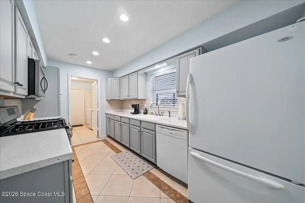 $2,500 | 2965 Barna Avenue, Titusville, FL 32780