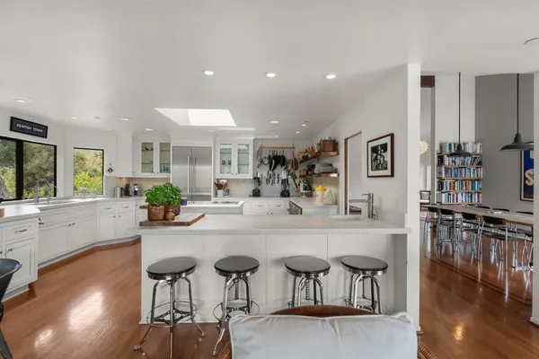 $3,975,000 | 10697 Calle Quebrada, Goleta, CA 93117