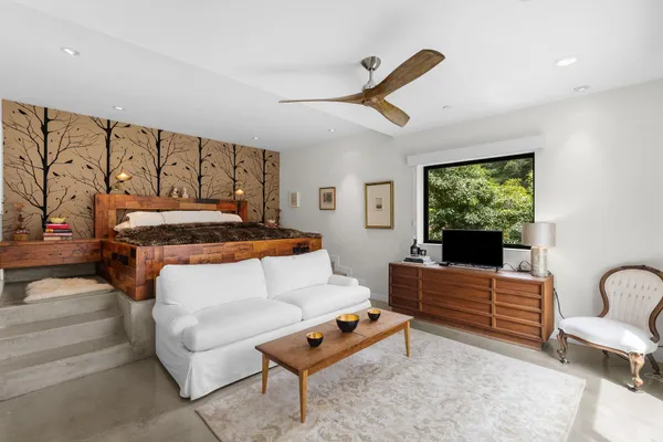 $3,975,000 | 10697 Calle Quebrada, Goleta, CA 93117