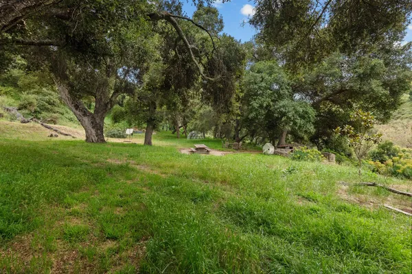 $3,975,000 | 10697 Calle Quebrada, Goleta, CA 93117