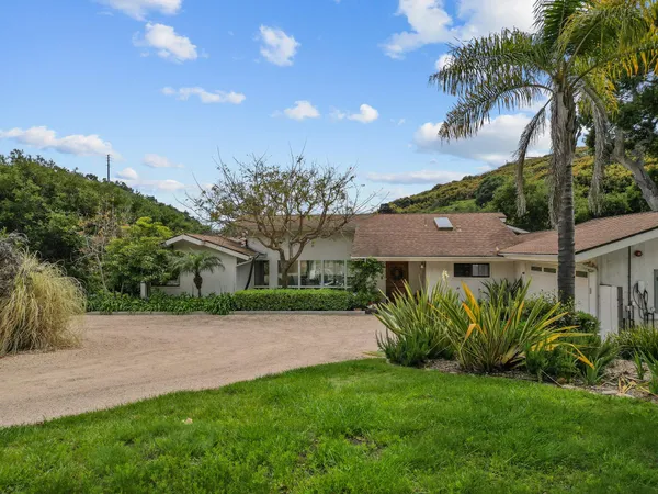 $3,975,000 | 10697 Calle Quebrada, Goleta, CA 93117
