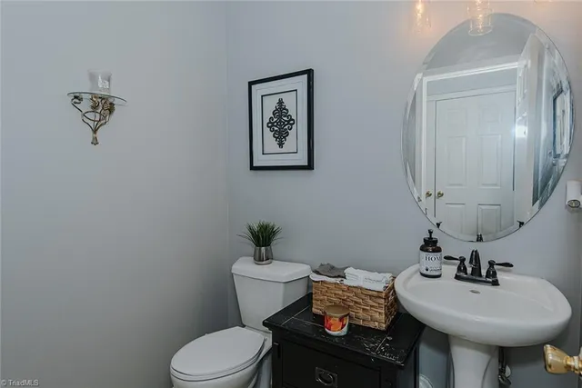 $380,000 | 904 Edgewater Road, Gibsonville, NC 27249