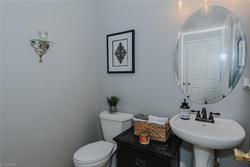 904 Edgewater Road Gibsonville, NC 27249 - Photo 22 of 50