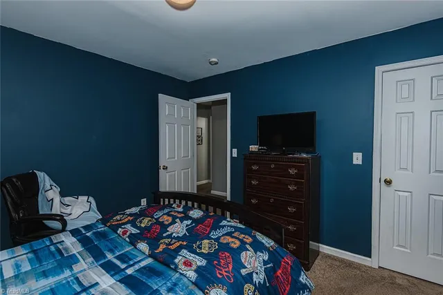 $380,000 | 904 Edgewater Road, Gibsonville, NC 27249