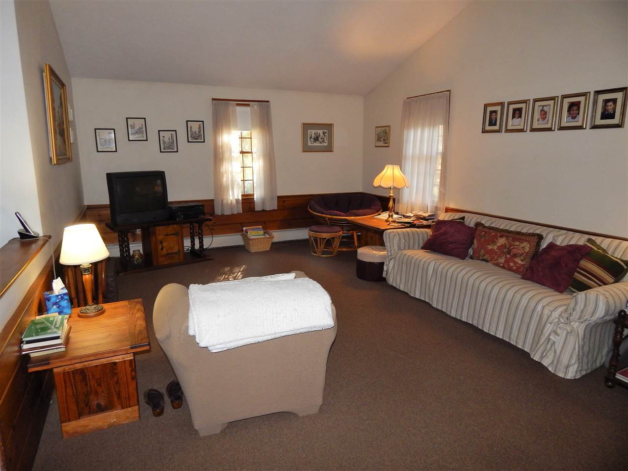 4 Parsonage Hill Road Haverhill, MA 01832 - Photo 3 of 25 Gallery Image 3