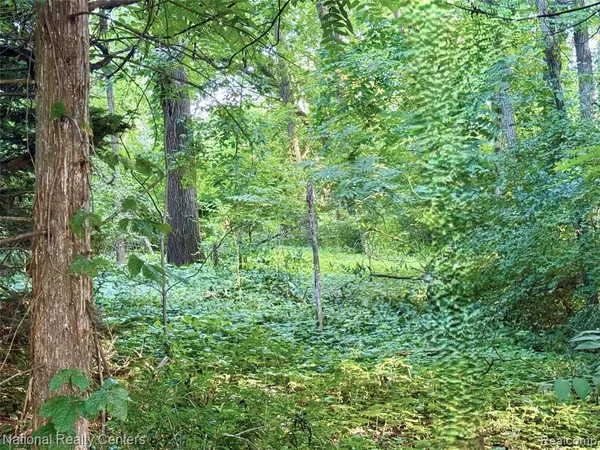 $149,900 | 0 Knob Hill Drive, Commerce Township, MI 48382