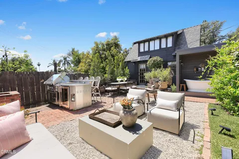$1,299,000 | 2120-2122 Navarro Avenue, Altadena, CA 91001