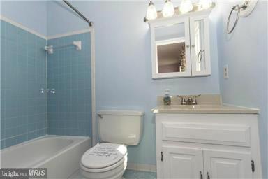 6412 Craigmont Road Baltimore, MD 21207 - Photo 28 of 29 Bath (Master)
