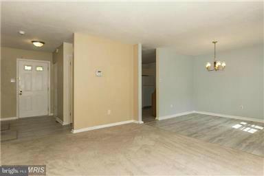 6412 Craigmont Road Baltimore, MD 21207 - Photo 9 of 29 Interior (General)