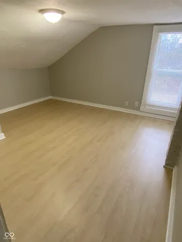 $975 | 4305 Rockville Road, Indianapolis, IN 46241