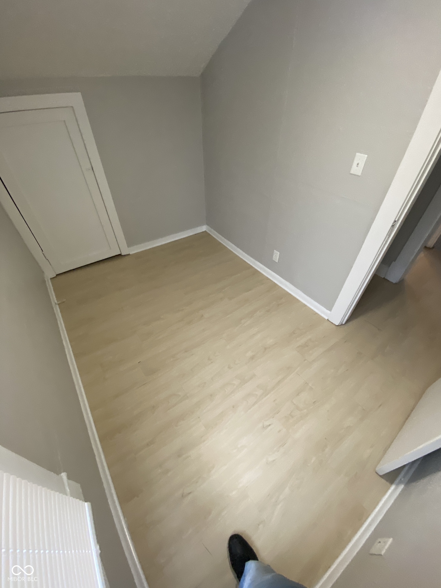 4305 Rockville Road Indianapolis, IN 46241 - Photo 14 of 17