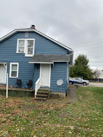 $975 | 4305 Rockville Road, Indianapolis, IN 46241