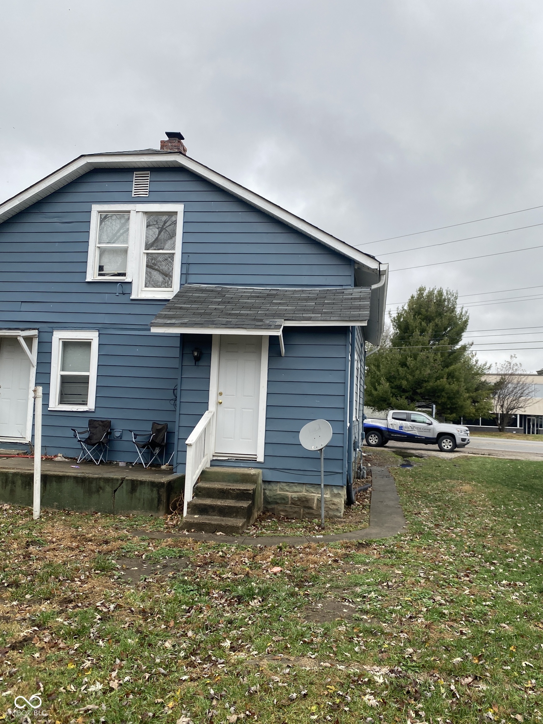 4305 Rockville Road Indianapolis, IN 46241 - Photo 2 of 17