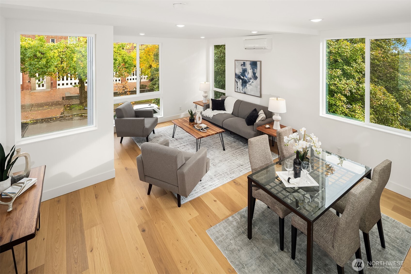 723 18th Avenue Seattle, WA 98122 - Photo 15 of 28