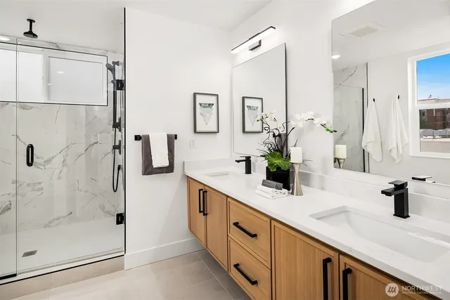 $897,000 | 723 18th Avenue, Seattle, WA 98122