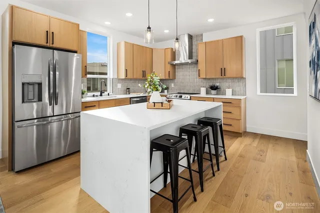 $897,000 | 723 18th Avenue, Seattle, WA 98122