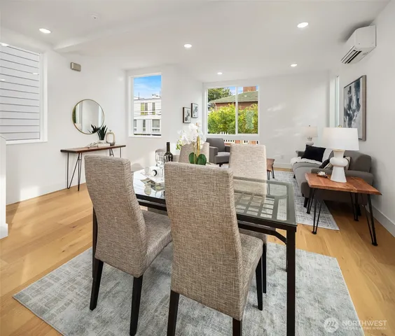 $897,000 | 723 18th Avenue, Seattle, WA 98122