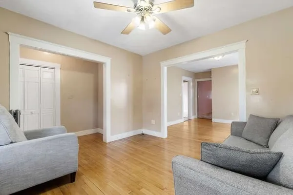 $3,500 | 131 Yale Street, Unit 1, Medford, MA 02155