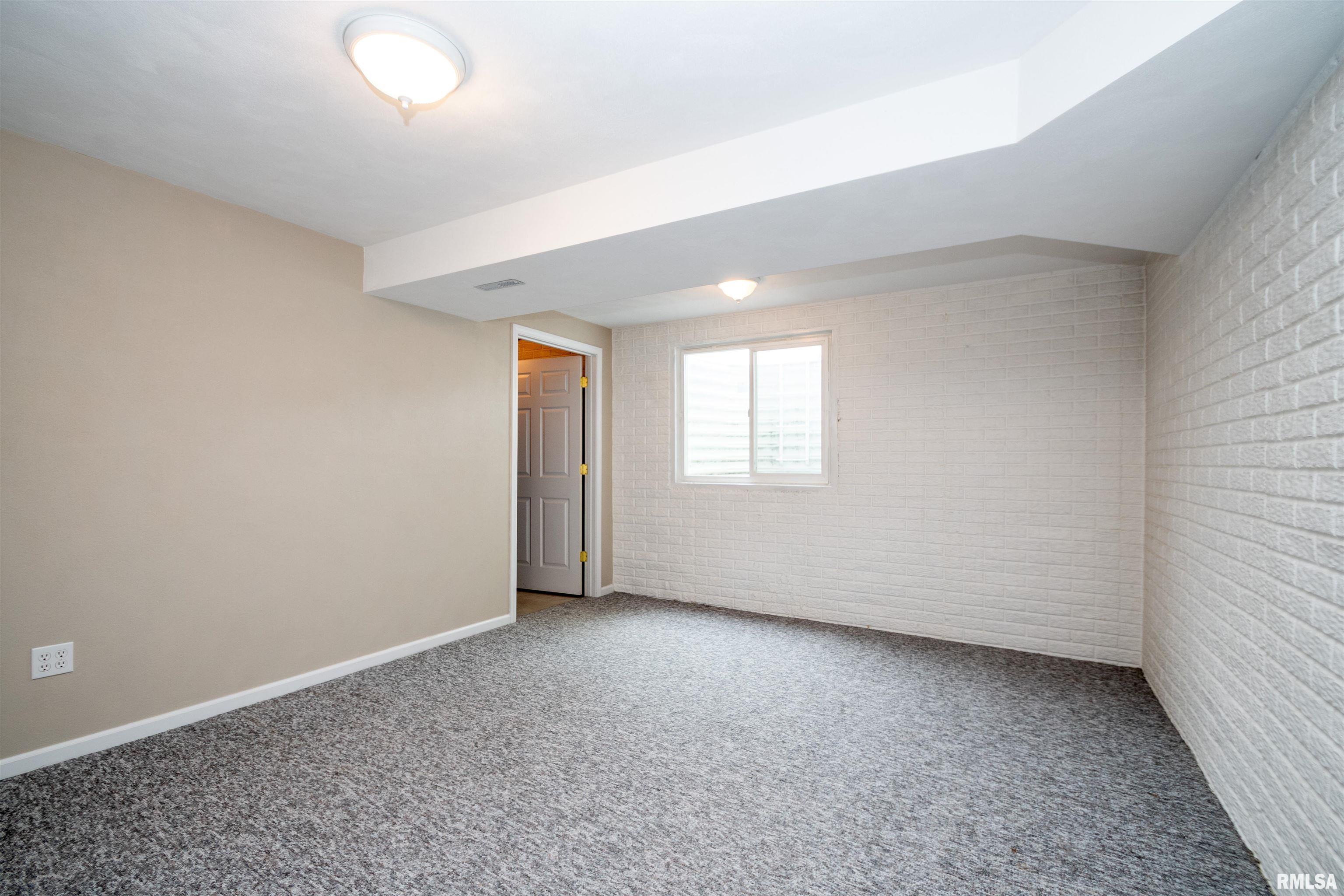 13 Elk Court Washington, IL 61571 - Photo 41 of 48