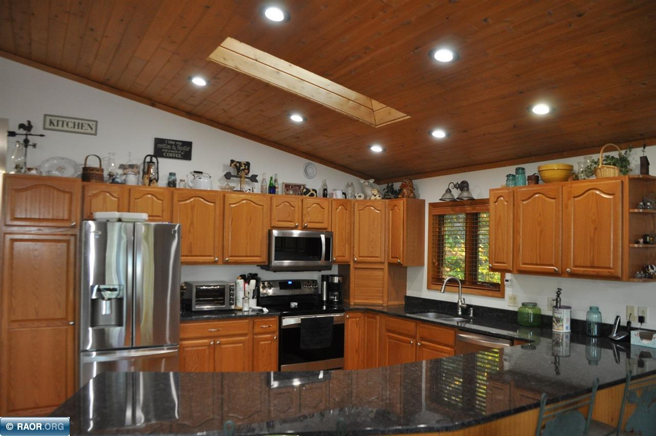 8193 Ludlow Road Cook, MN 55723 - Photo 9 of 35