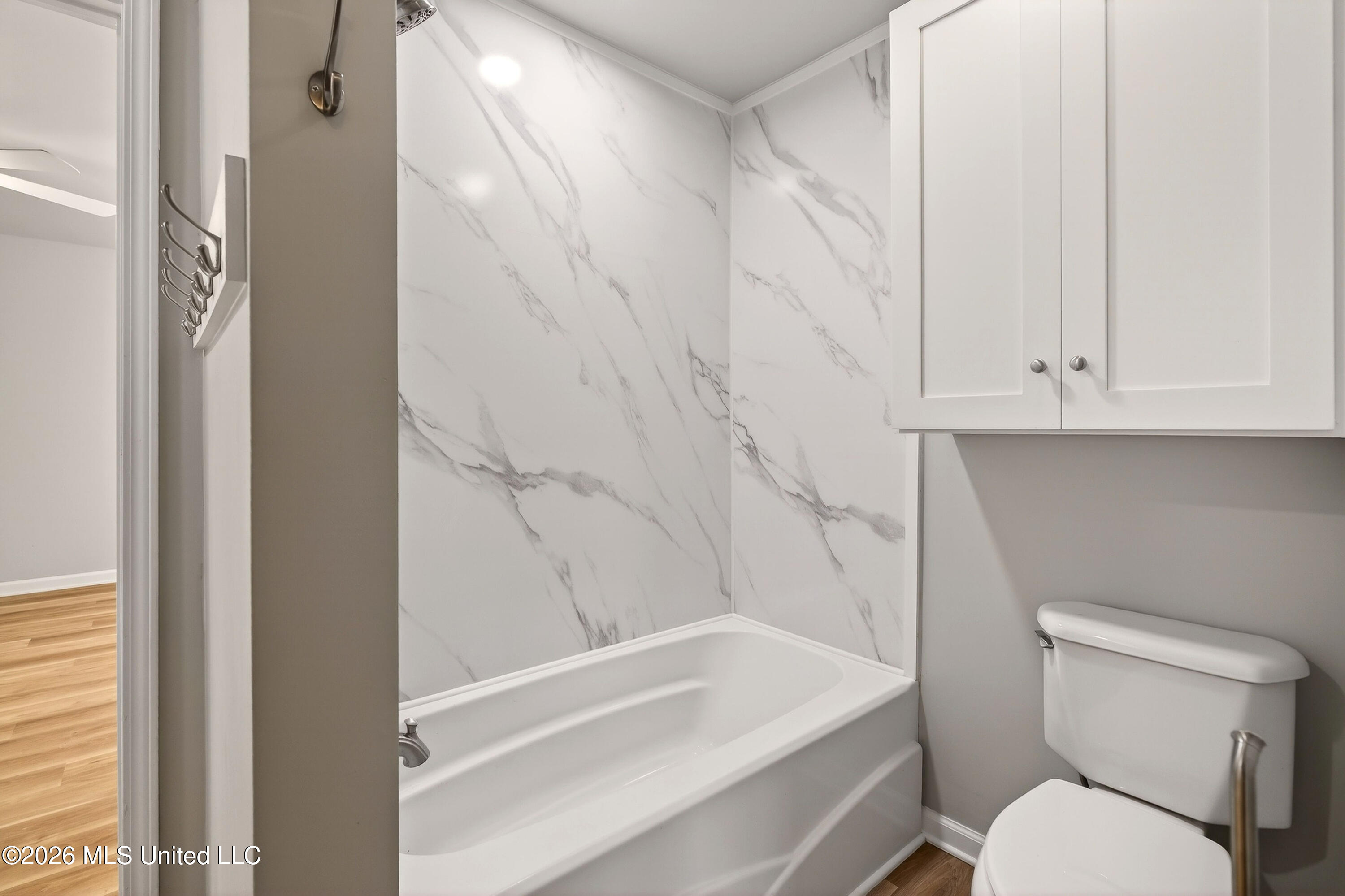 1059 Thomas School Road Lumberton, MS 39455 - Photo 25 of 50 jackandjillbathroom1