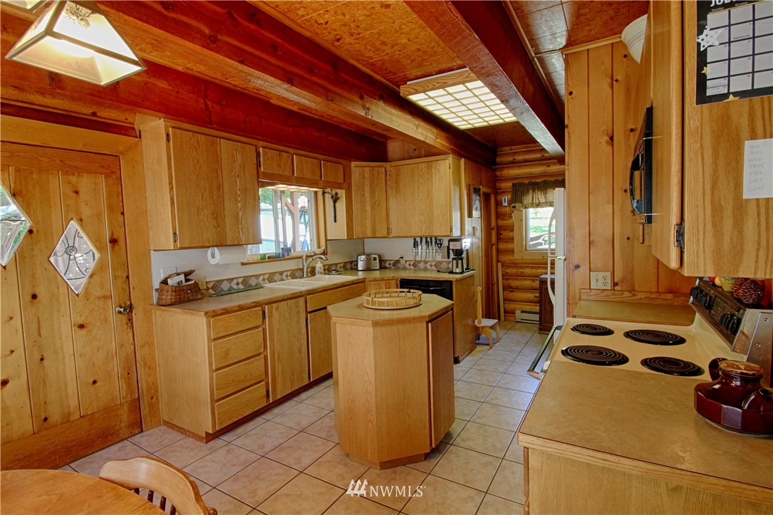 1995 Loomis-Oroville Road Loomis, WA 98827 - Photo 6 of 25