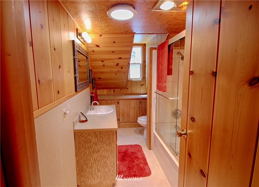 1995 Loomis-Oroville Road Loomis, WA 98827 - Photo 9 of 25