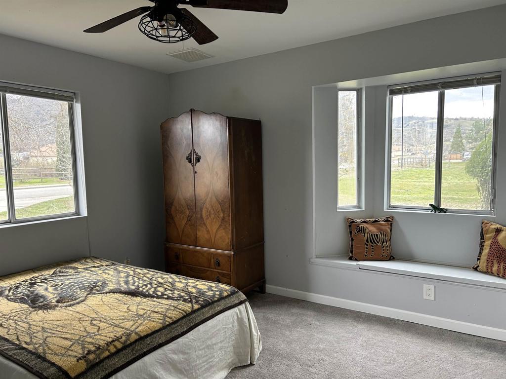 18461 Santa Anita Street Tehachapi, CA 93561 - Photo 22 of 37