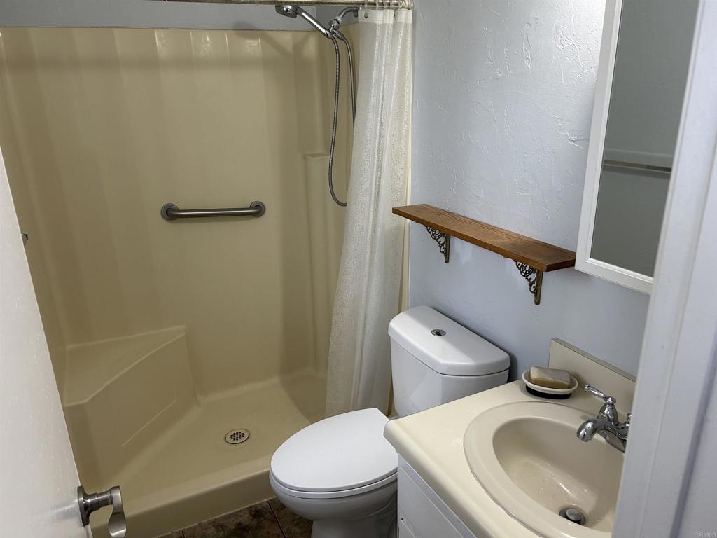 18461 Santa Anita Street Tehachapi, CA 93561 - Photo 28 of 37