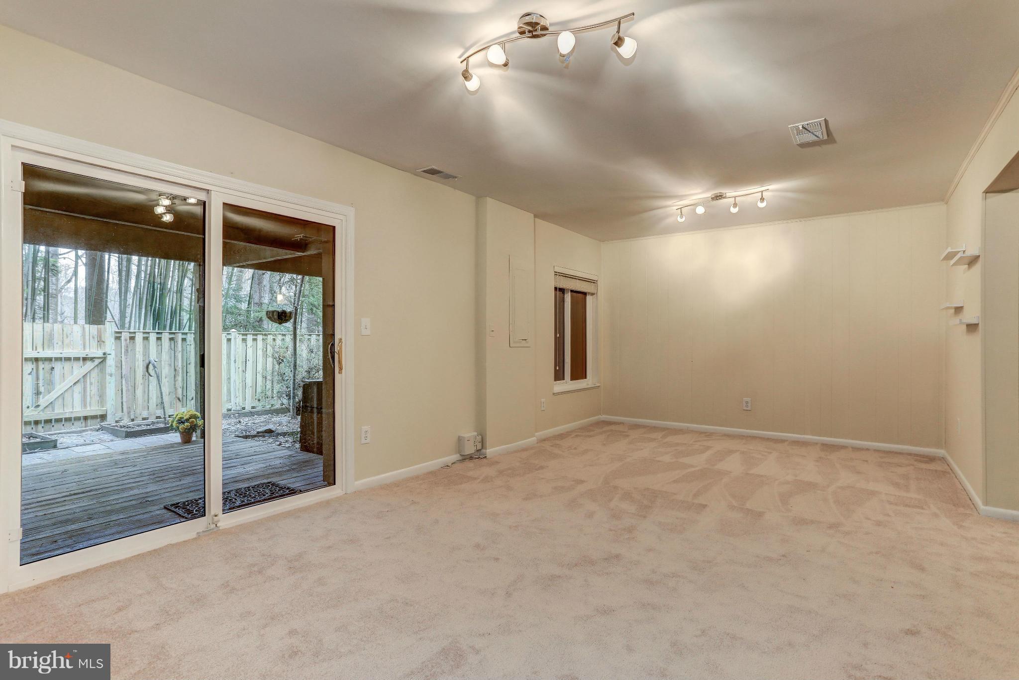 11522 Hearthstone Court Reston, VA 20191 - Photo 21 of 27 Spacious lower level opens to private fenced yard