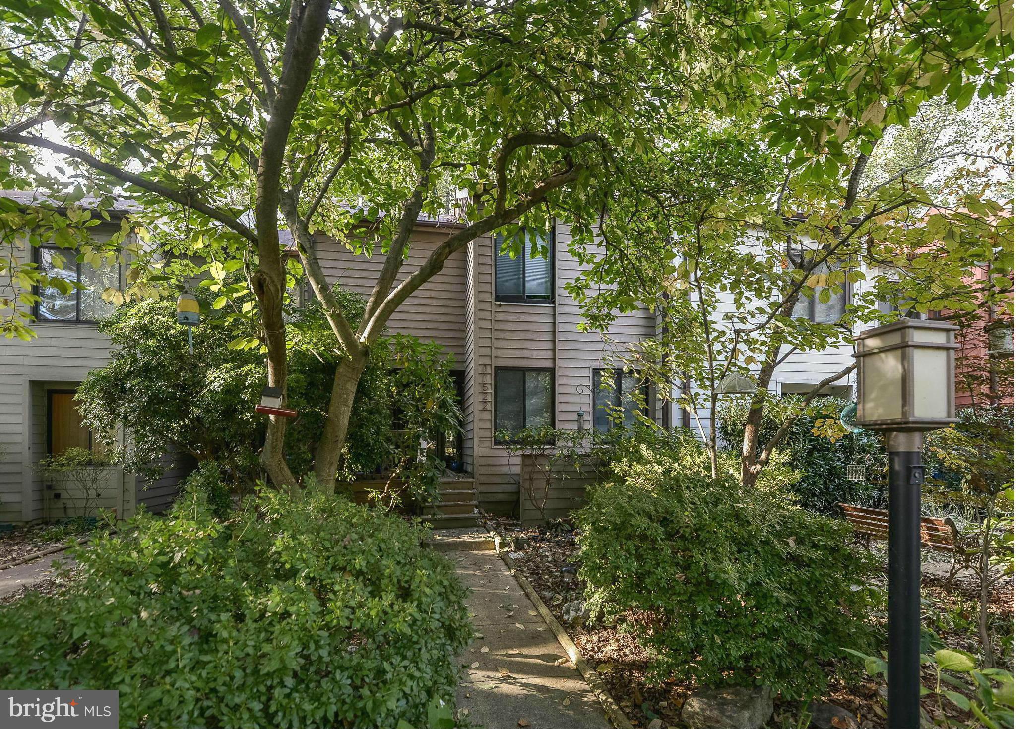 11522 Hearthstone Court Reston, VA 20191 - Photo 26 of 27 Beautifully Upgraded Woodland Retreat!