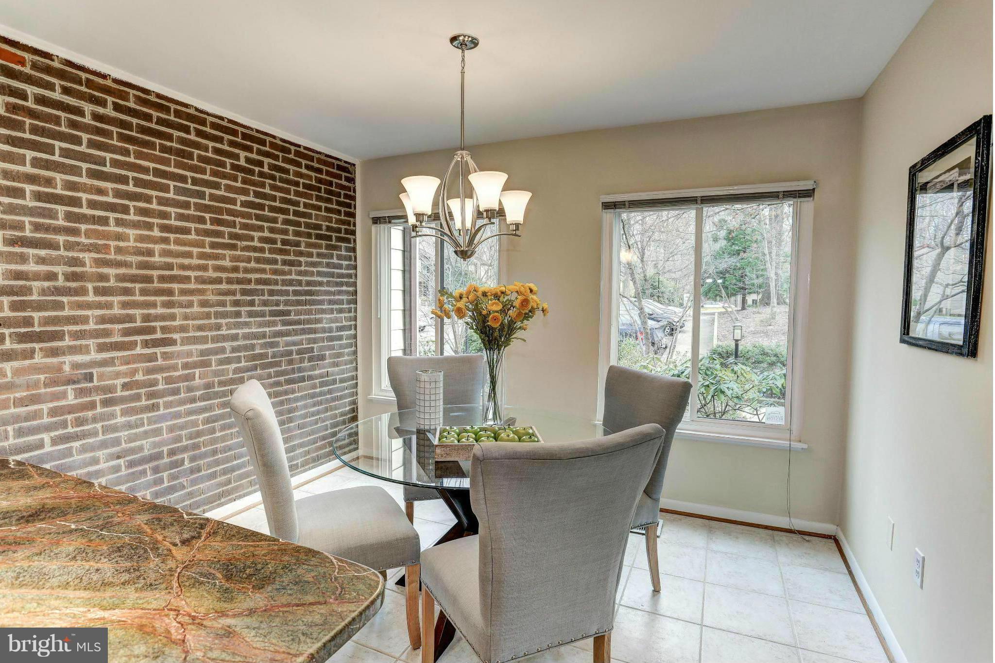 11522 Hearthstone Court Reston, VA 20191 - Photo 8 of 27 Dining Room