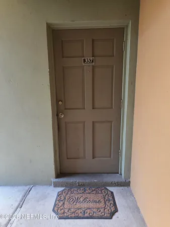 $1,300 | 1800 Park Avenue, Unit 357, Orange Park, FL 32073