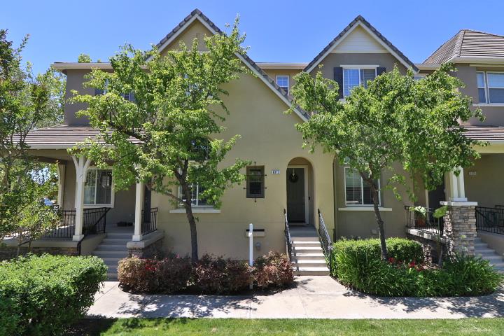 6372 Byron Lane San Ramon, CA 94582 - Photo 2 of 53 a front view of a house with garden