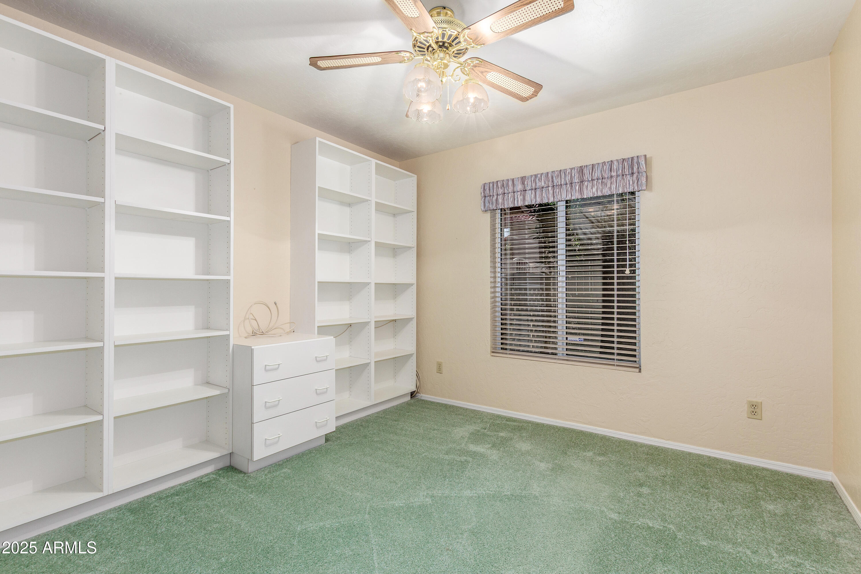 8578 South Maple Avenue Tempe, AZ 85284 - Photo 19 of 28 a view of an empty room with a window