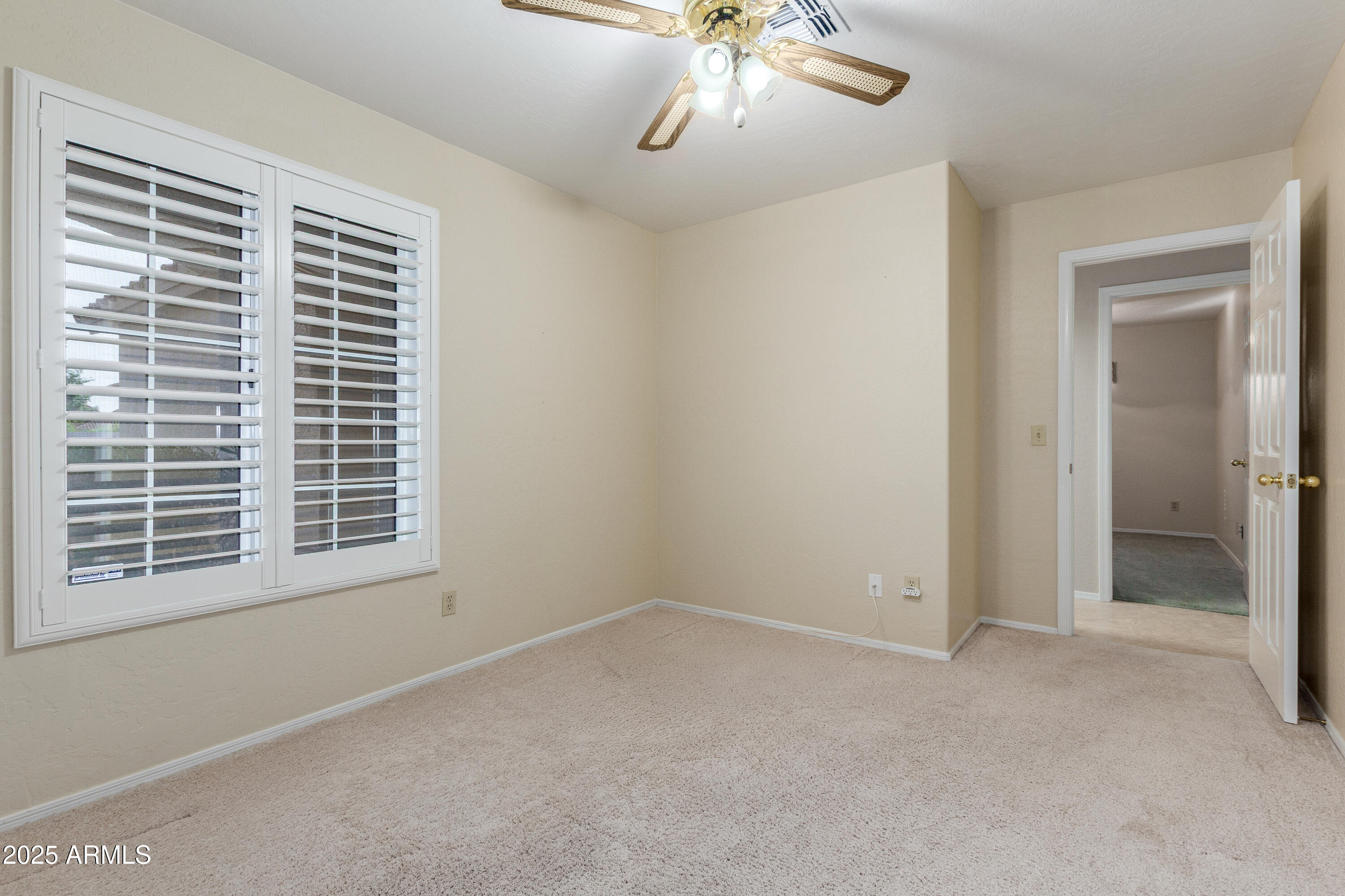 8578 South Maple Avenue Tempe, AZ 85284 - Photo 21 of 28 a view of an empty room with a window