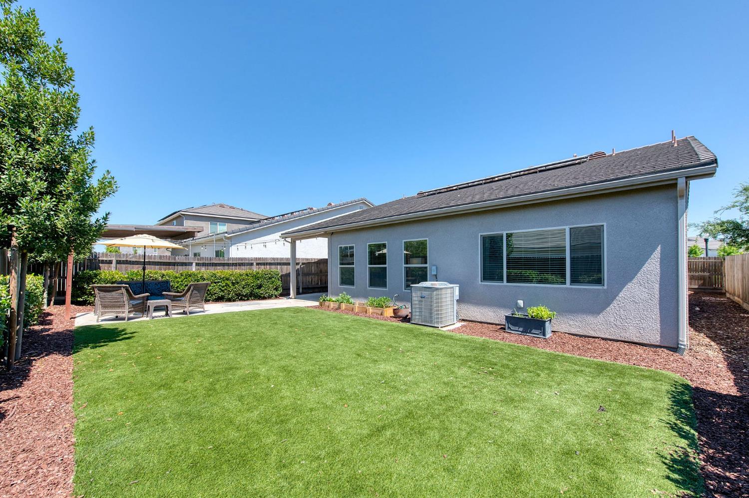 616 Expedition Way Madera, CA 93636 - Photo 34 of 66