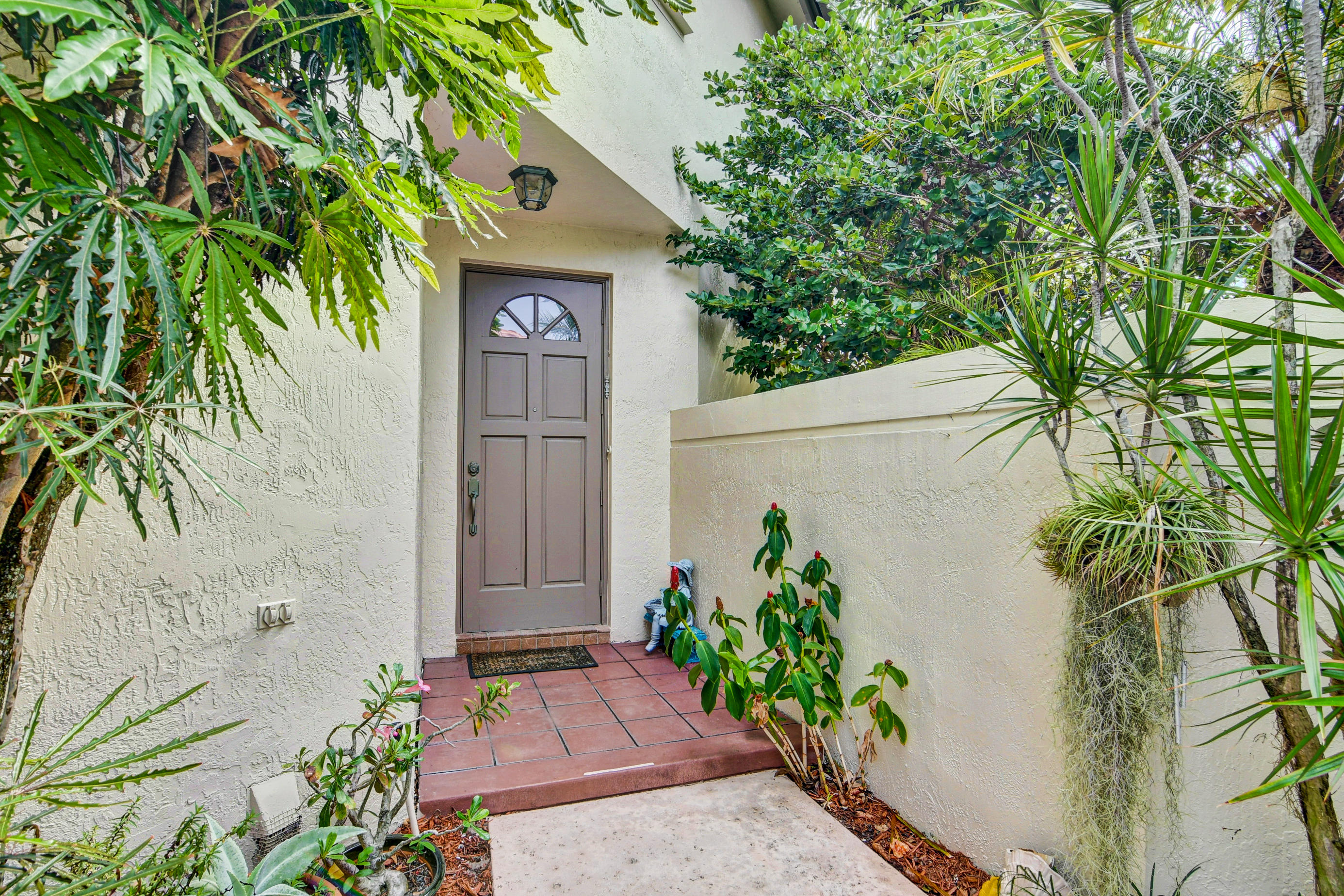 5330 Northwest 26th Circle Boca Raton, FL 33496 - Photo 6 of 54 06_dsc_2615_6_7_8_9