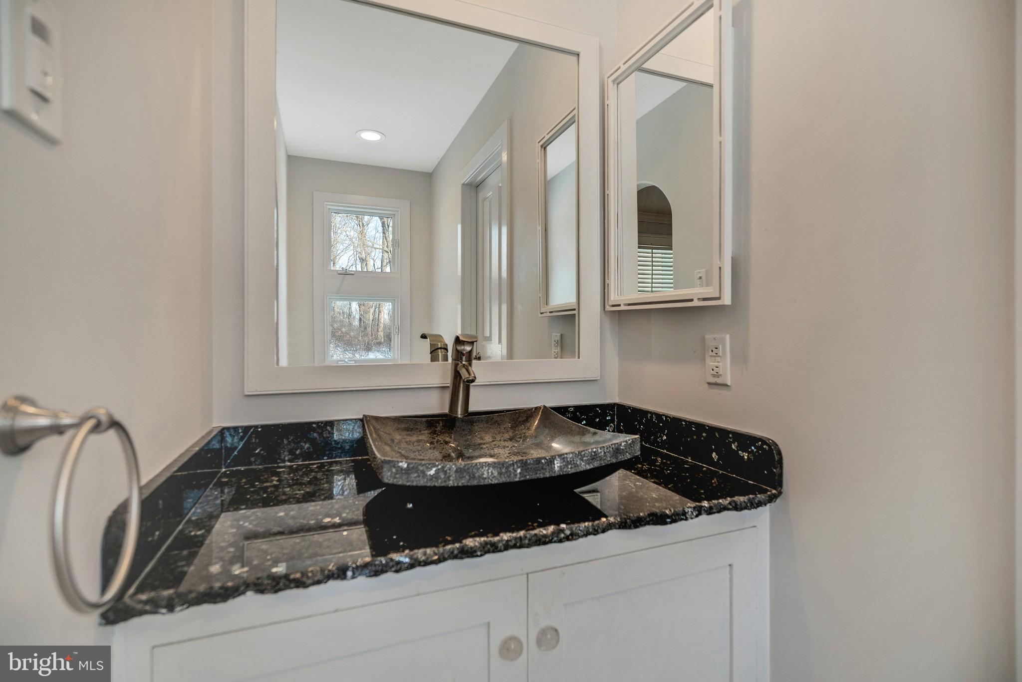 6985 Upper York Road New Hope, PA 18938 - Photo 22 of 65 Gallery Image 22
