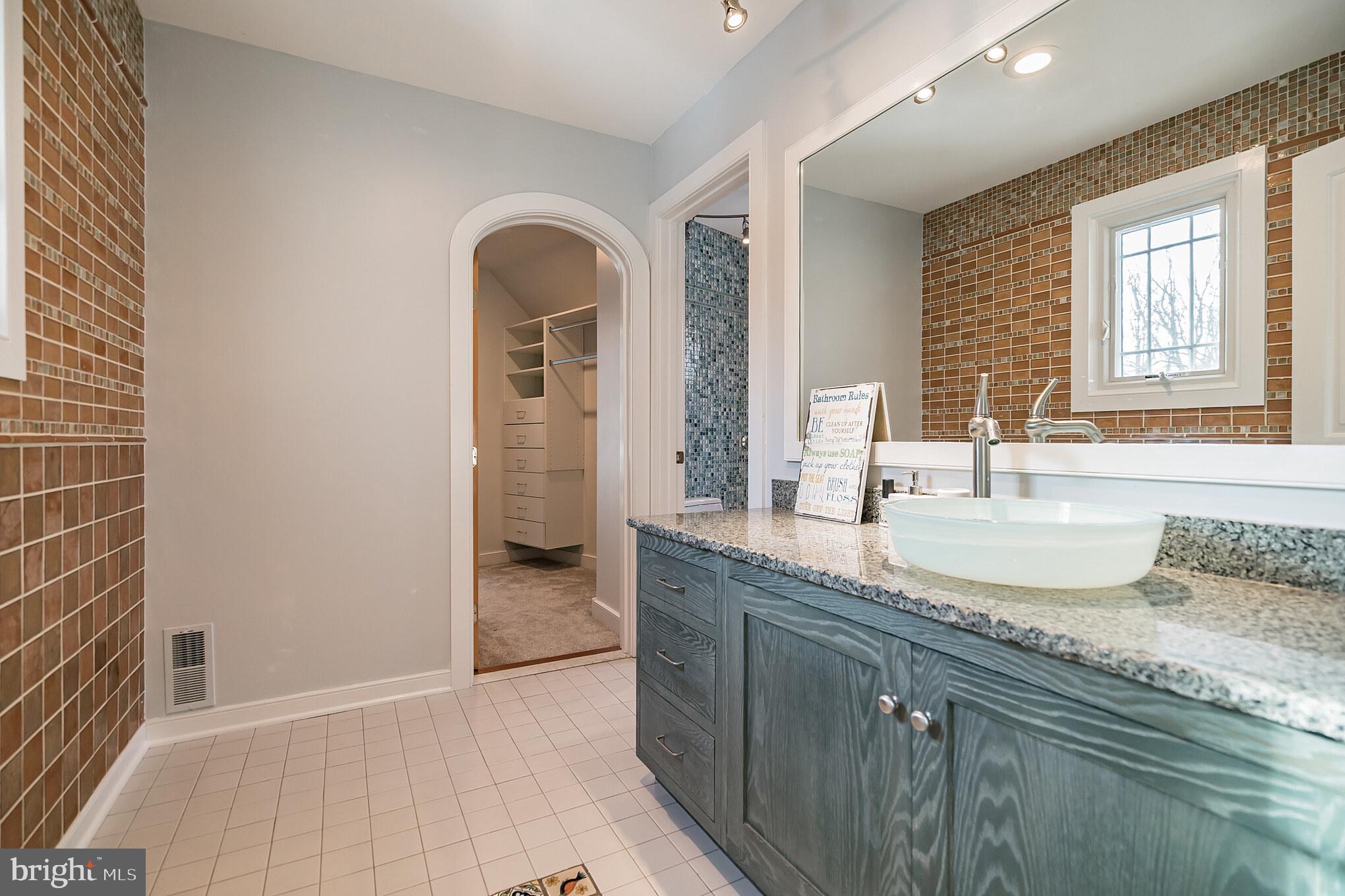6985 Upper York Road New Hope, PA 18938 - Photo 23 of 65 Gallery Image 23