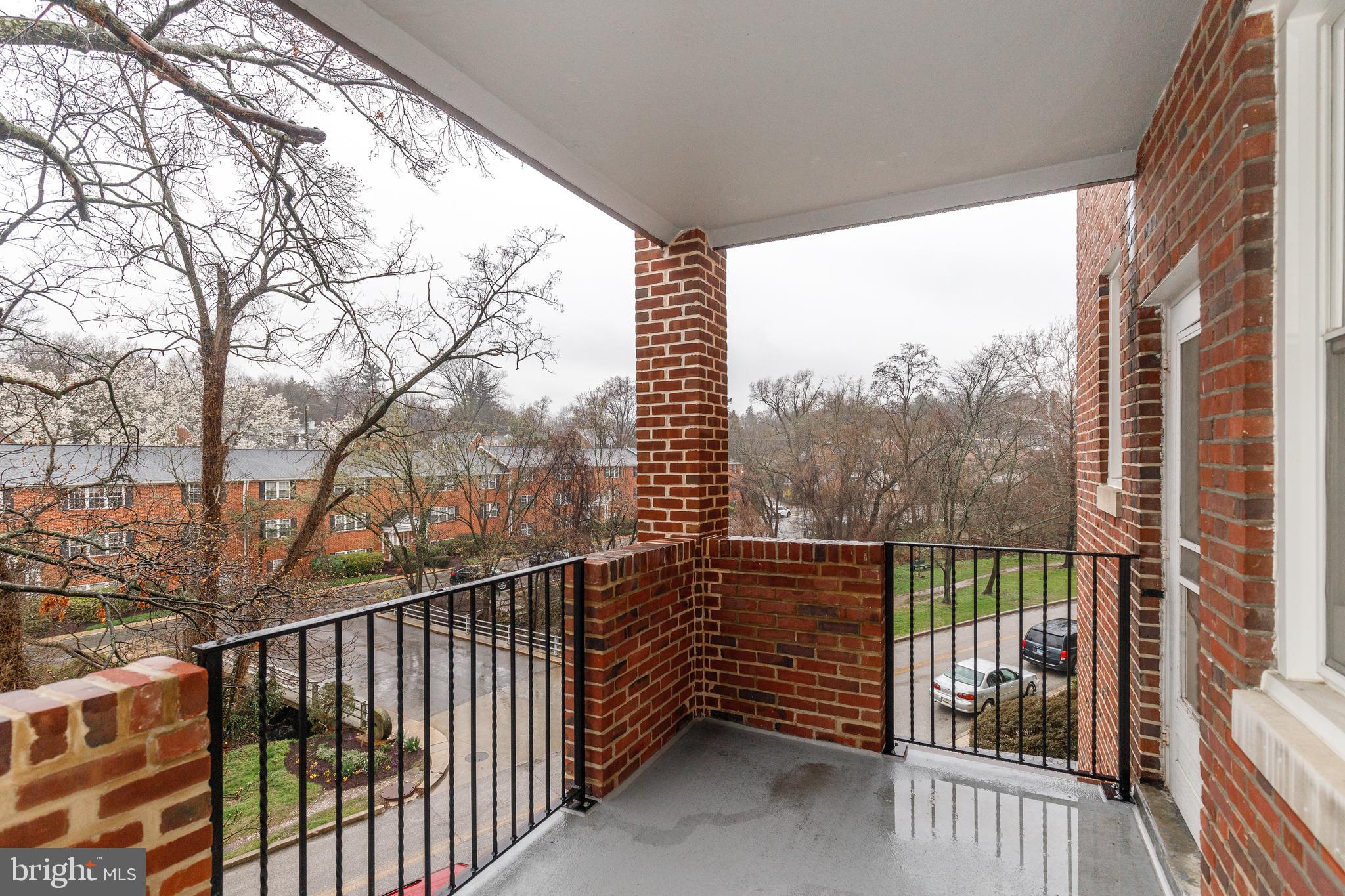 221 Ridgemede Road, Unit 303 Baltimore, MD 21210 - Photo 24 of 32 Watch spring bloom