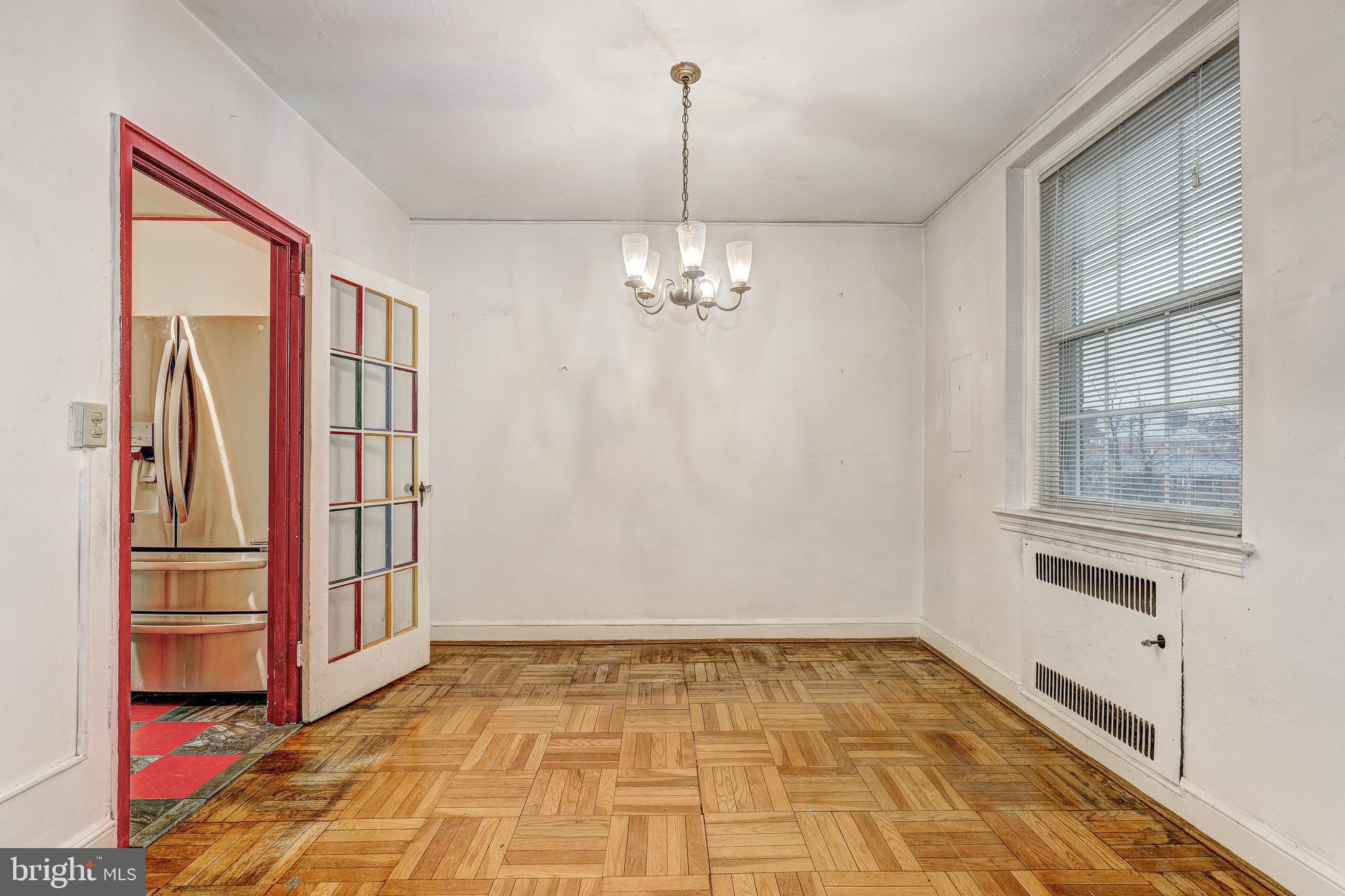 221 Ridgemede Road, Unit 303 Baltimore, MD 21210 - Photo 10 of 32 Dining room