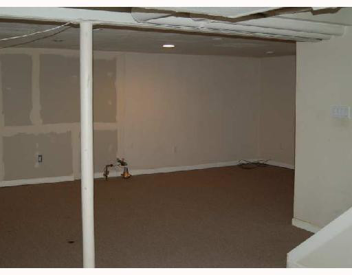 9810 Henry Ruff Road Livonia, MI 48150 - Photo 6 of 8 Photo 6